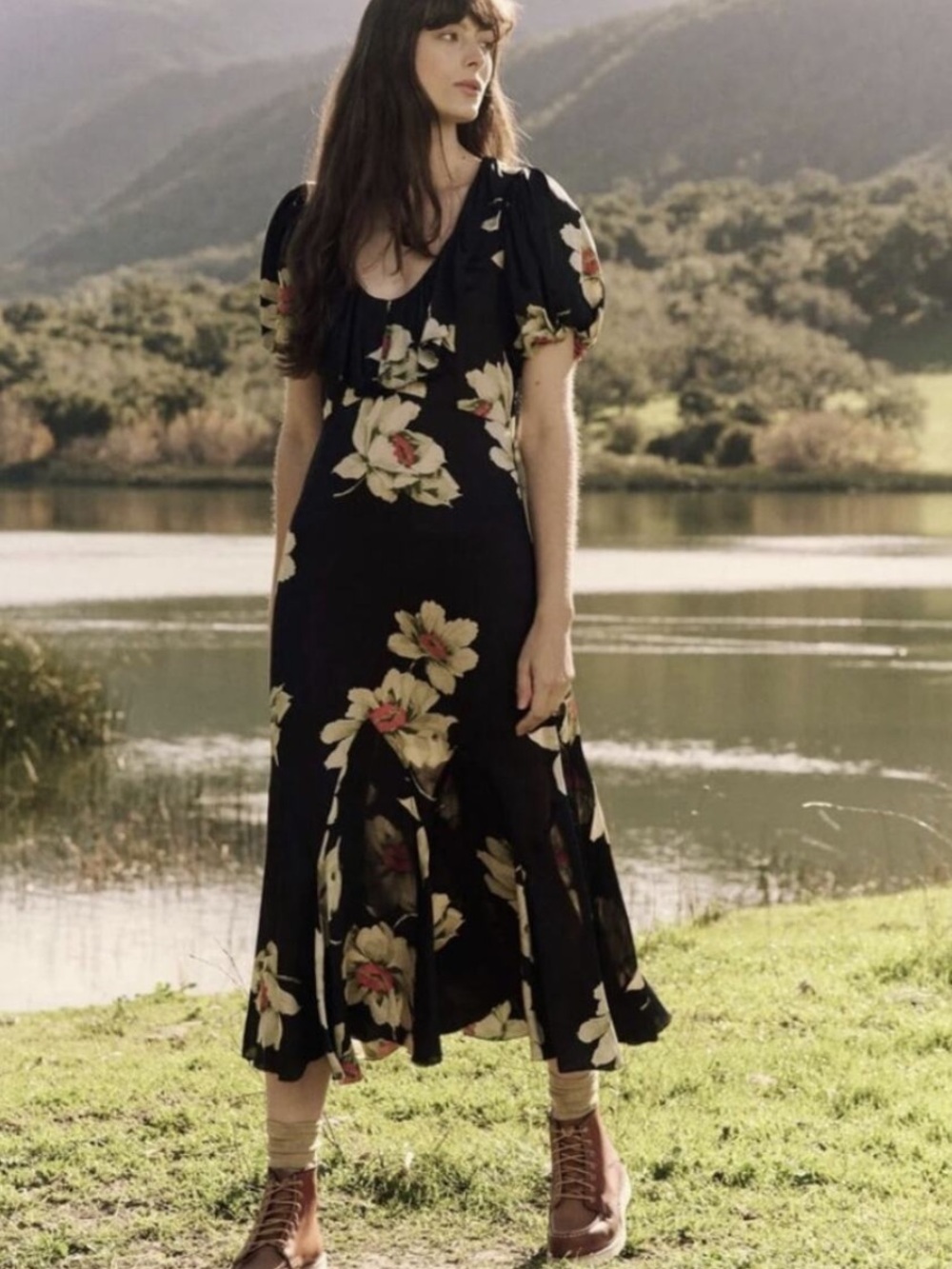 THE GREAT Medley Midi Dress Navy Viscose Floral Print medium